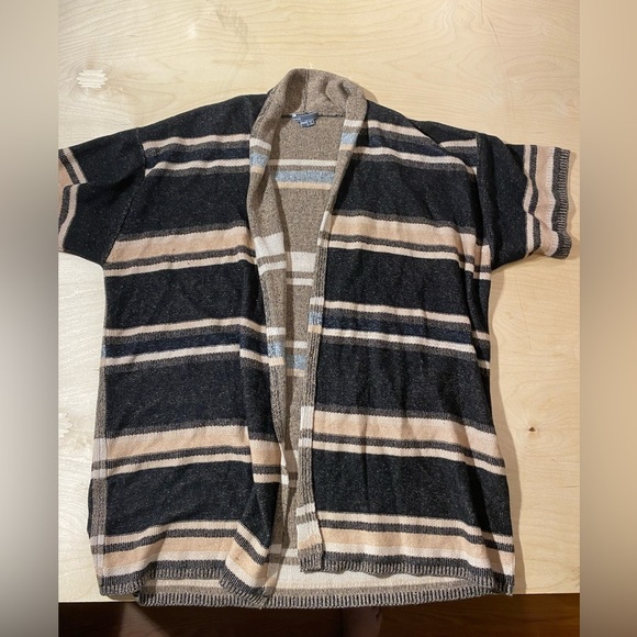 Vince Short Sleeve Cardigan XS/S (JL) - Picture 1 of 11